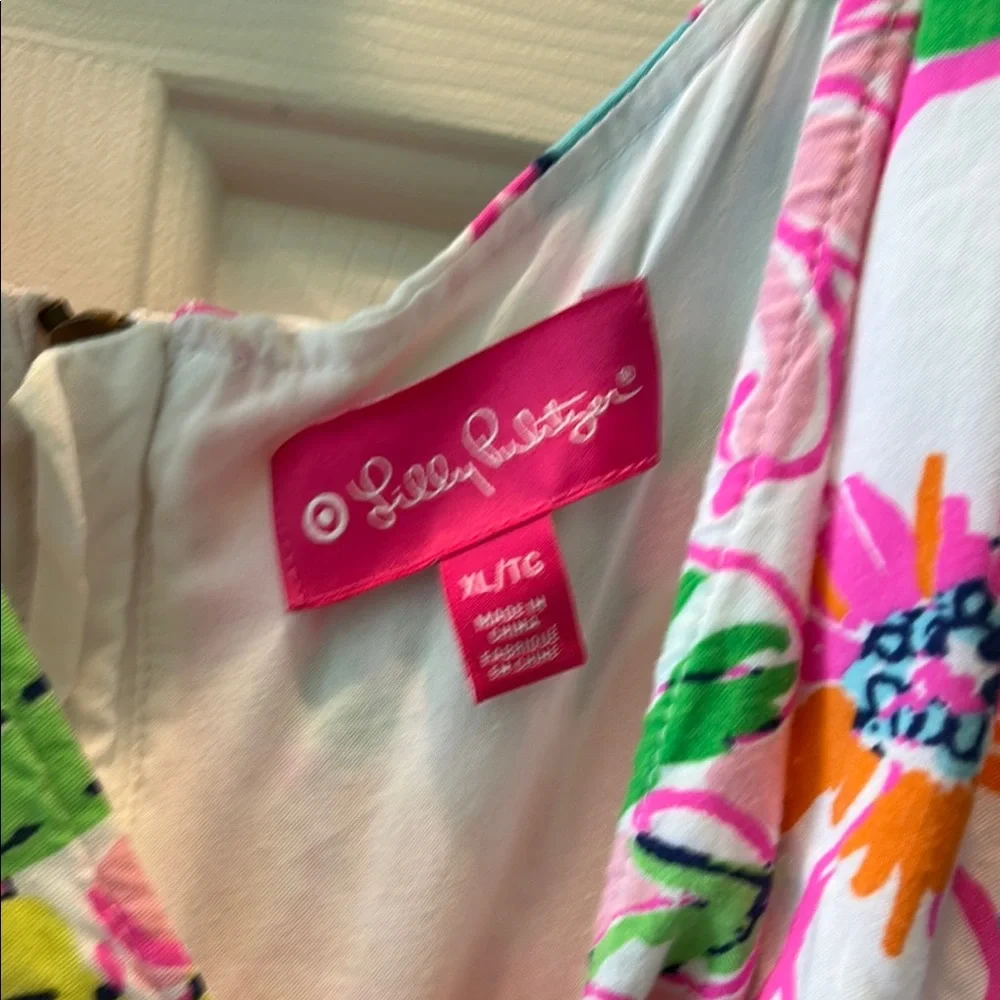 Lilly Pulitzer Tropical Pink and Green baby doll style tank shirt - Picture 2 of 14
